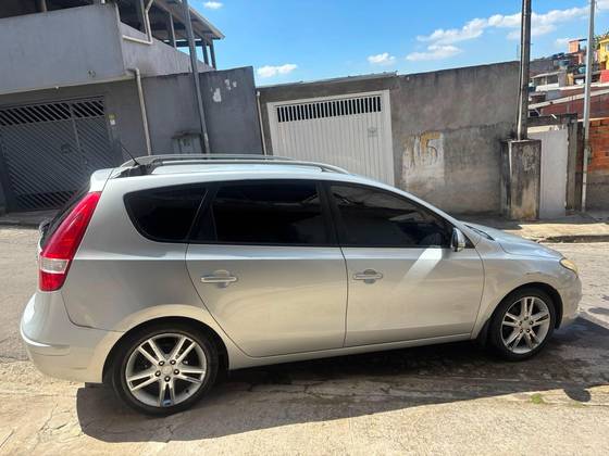 HYUNDAI I30 2.0 MPFI GLS 16V GASOLINA 4P MANUAL